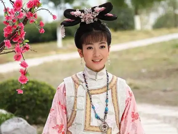 不同角色不同命?《新还珠格格》幸福美满,《倾城绝恋》意难平!