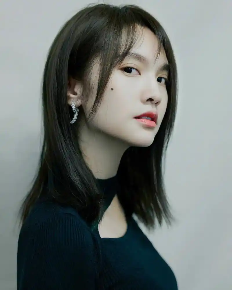 发型教科书#杨丞琳 又上线啦～轻松驾驭 - 抖音