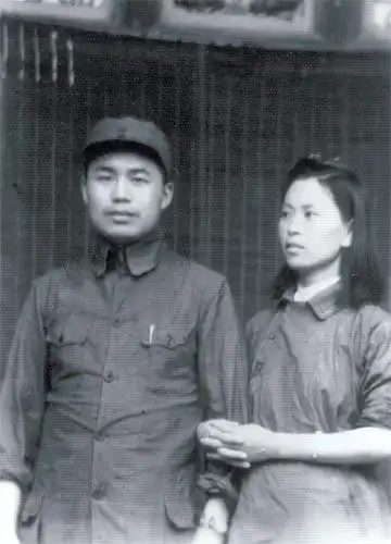 开国中将王近山鲜为人知的婚姻传奇(组图)