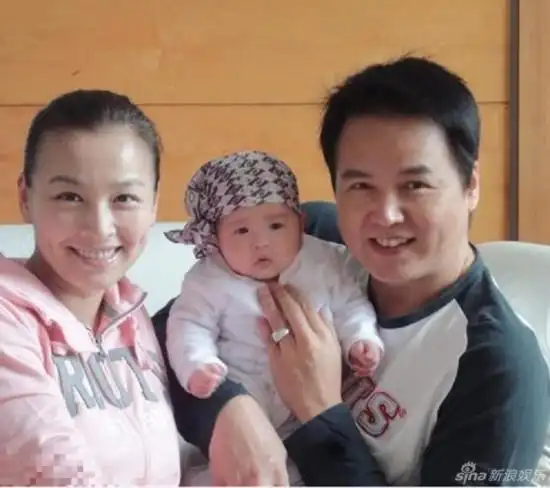 张庭与林瑞阳:年龄差11岁