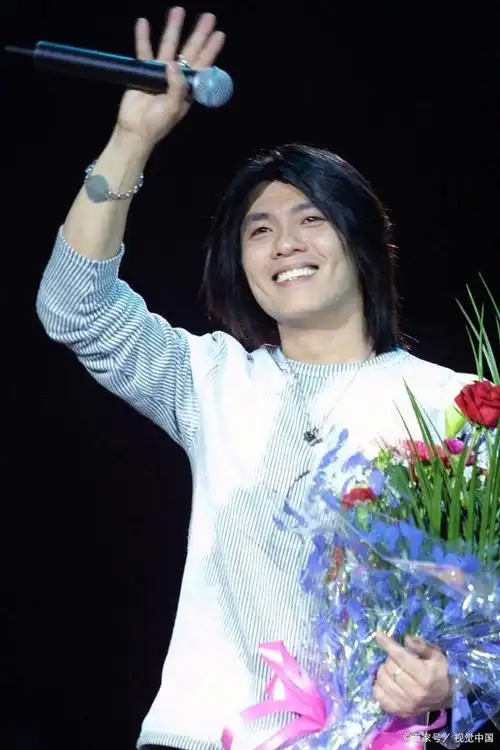 阿杜:这个名字对于许多人来说都不会陌生