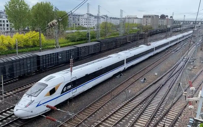 crh3a现身秦沈客专,0024次进山海关站