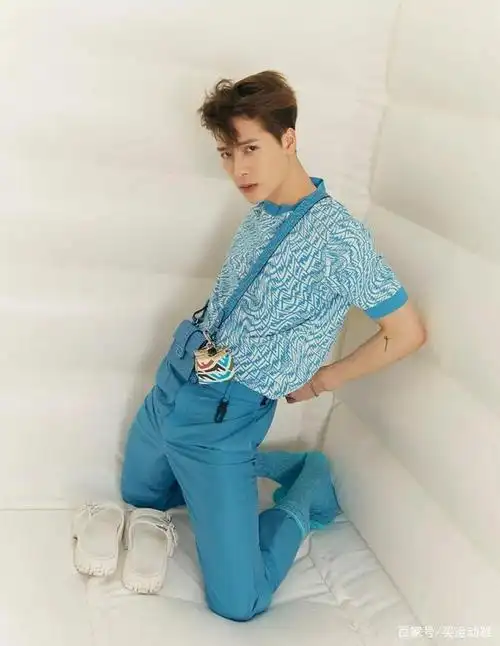 王嘉尔:能不能给我四首歌的时间