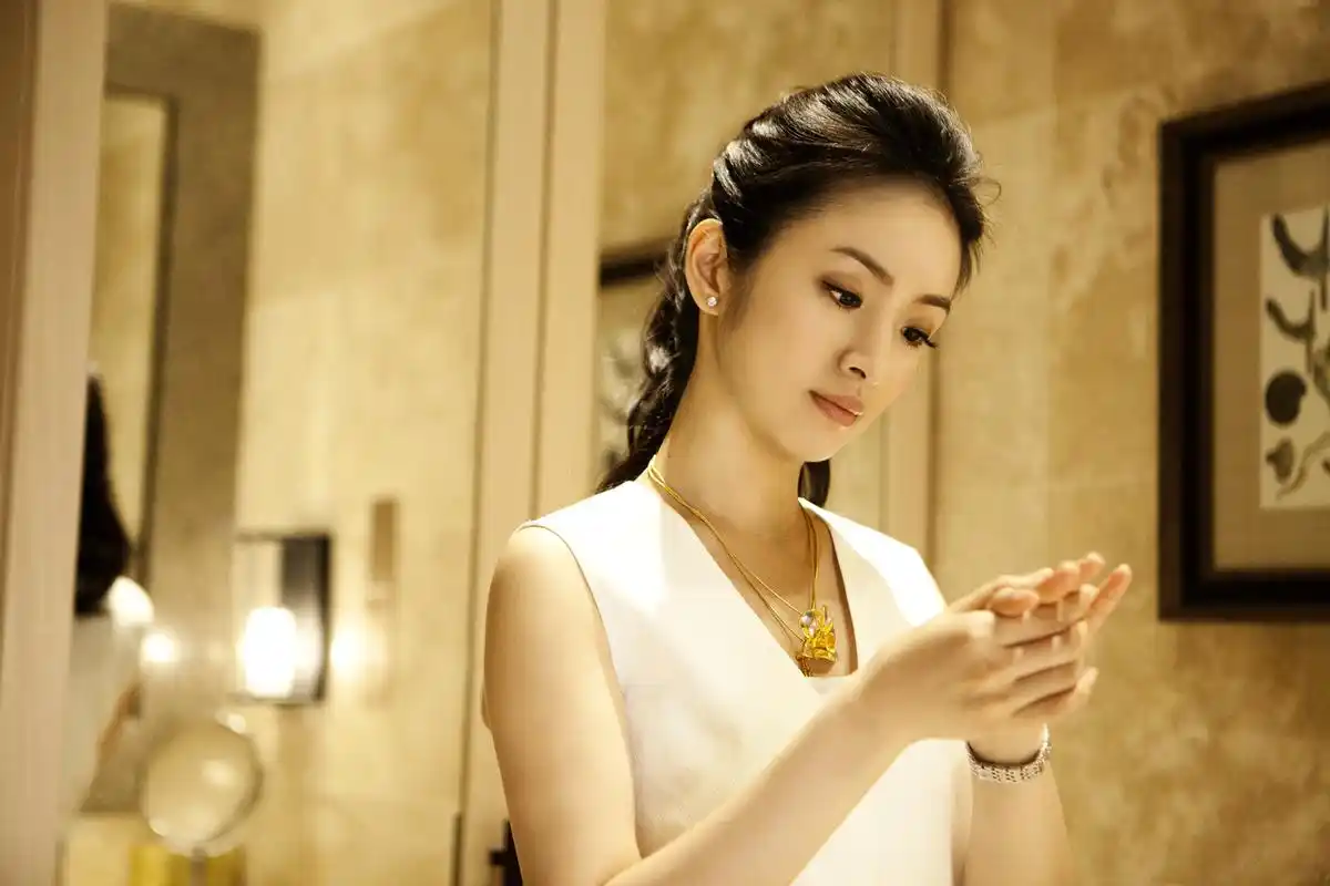 胡歌,林依晨这对荧幕cp情侣生活大爆炸