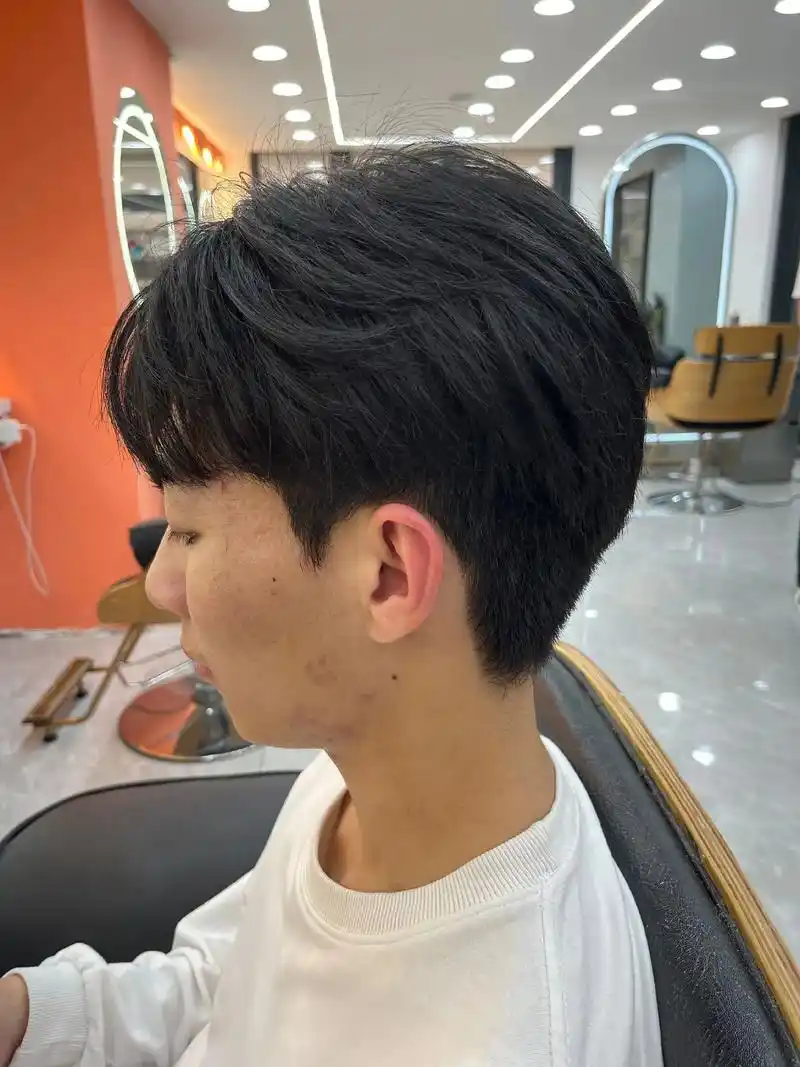 男生一定要剪的自然微分碎盖