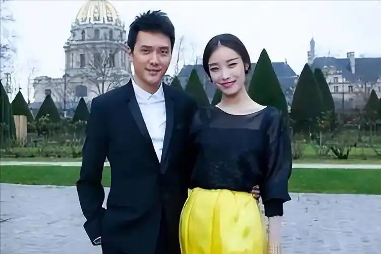 深陷"艳照"拍裸戏,酒吧常客,黑料堆里的倪妮,靠恋情直接洗白_张艺谋