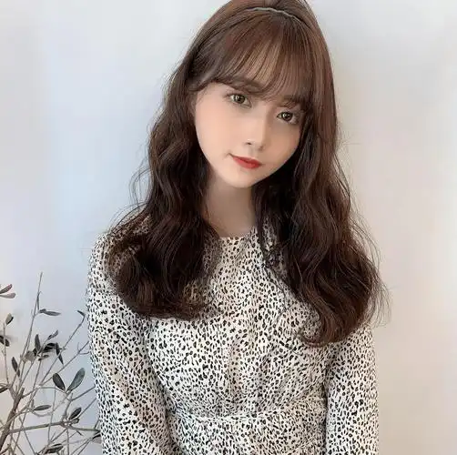 发型欣赏——日系甜美卷发!