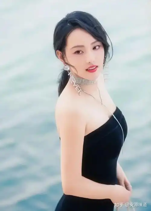 世上绿茶千千万,张嘉倪这种太少见,买超这次遇到顶级玩家