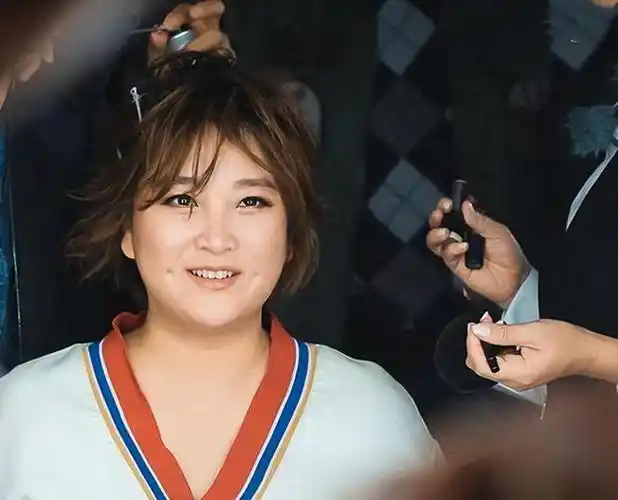 这一次54亿到账暴瘦50斤的贾玲已经让世界刮目相看