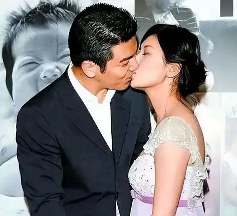 突然觉得以前孙志浩也很爱贾静雯的