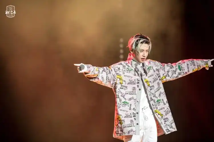 《小鬼王琳凯 2.0 个人音乐会 》郑州站