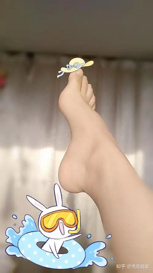 不好看,还有闺蜜说我脚丑.我只想知道,这脚背会不会太高了