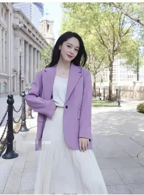 紫色西装怎么搭配好看