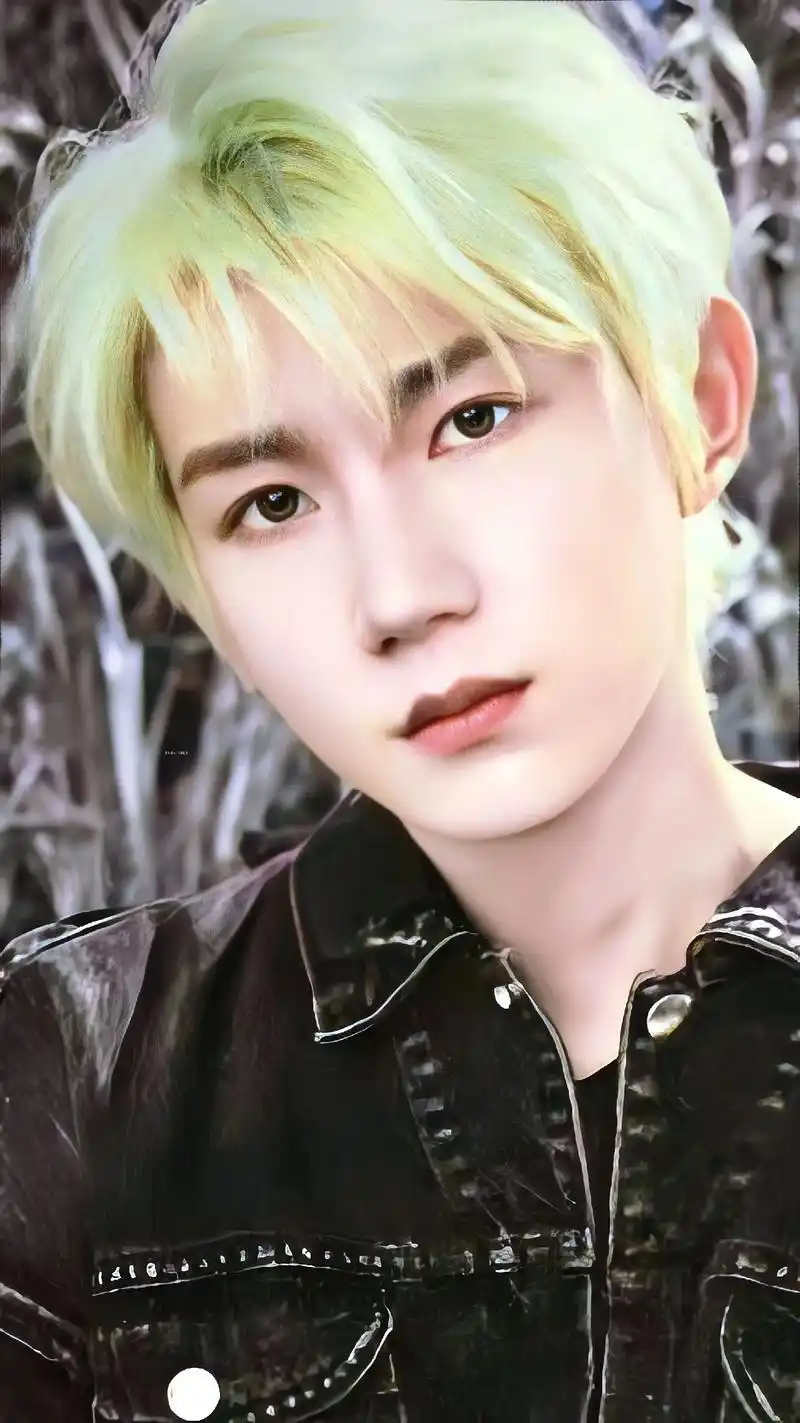 帅哥 哥哥最帅😍@tfboys-王源 #王源 #追星 # - 抖音