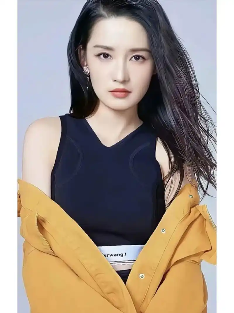 美女壁纸第224期—李沁