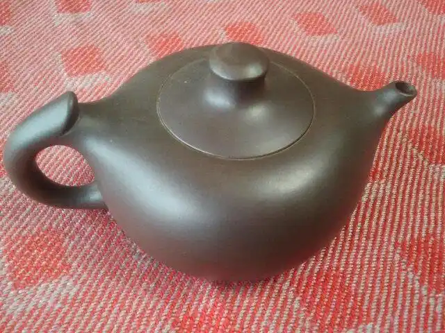 紫砂壶工艺师葛陶中