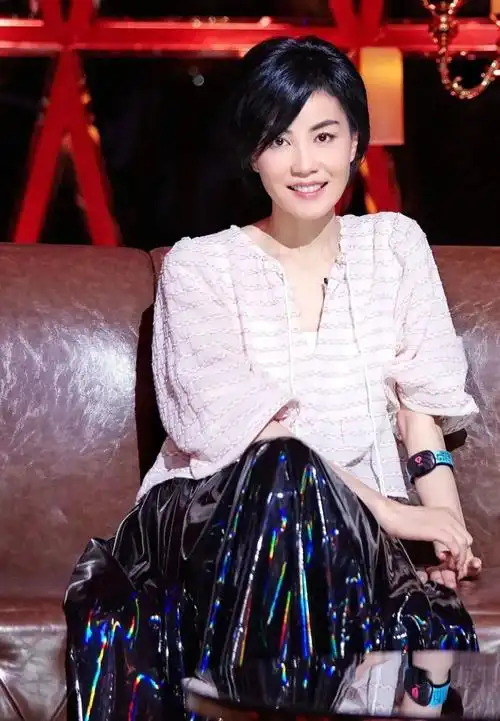 51岁的王菲有归宿了