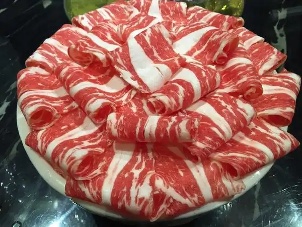 鸵鸟肾 这个是什么鸟,还真没有见过,不过摆盘倒是挺可爱的.