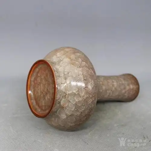 米黄冰裂纹瓶图片_来自藏友xuben456123_瓷器_地摊交易_华夏收藏网