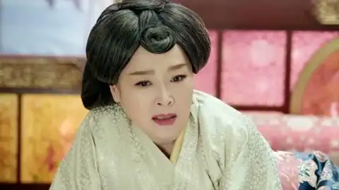 思美人太后被噩梦惊醒连夜安排奔赴前线究竟发生了什么