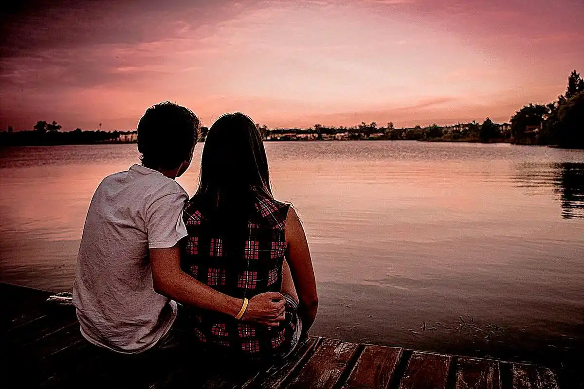 女人要想在婚姻中处于平等地位,婚后要保持独立,做到"5不要"