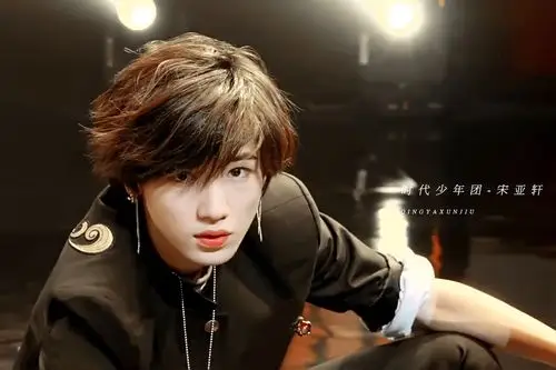新人进组报道宋亚轩电脑壁纸或许有人想充实我的文件夹吗