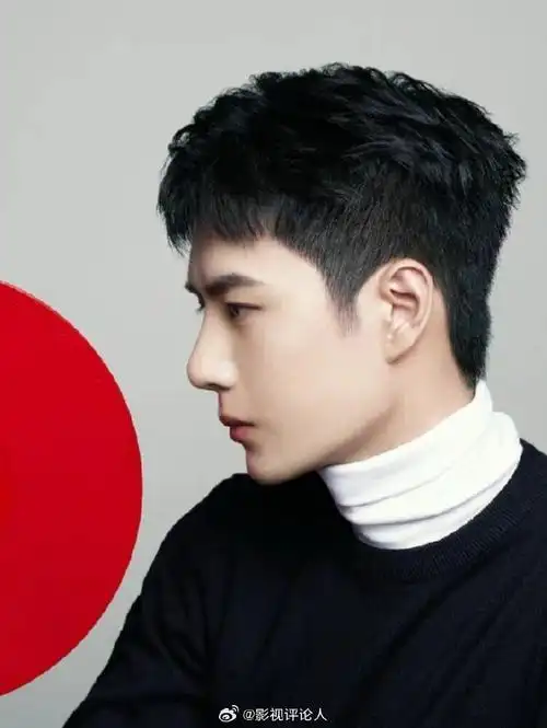 鼻子决定了颜值的上限#请欣赏大帅哥的神级侧颜和名品鼻子王一博的帅