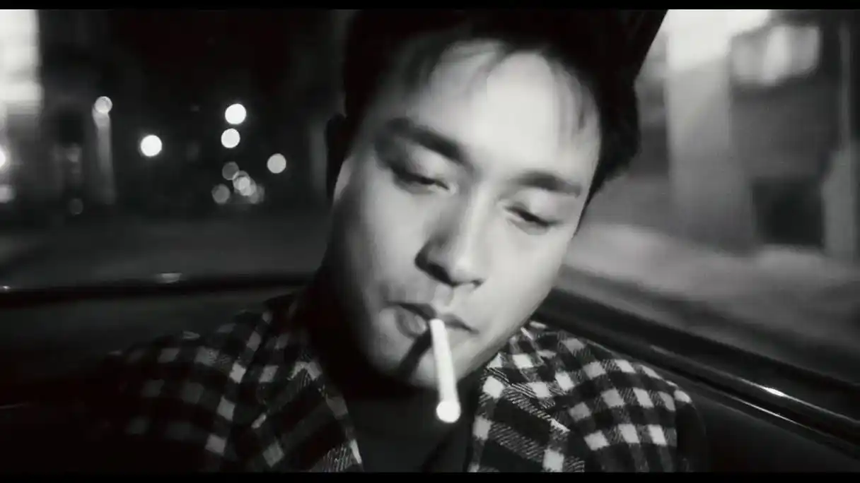 27秒  make more time,默默的抽了一口烟~ 张国荣永不磨灭的男神