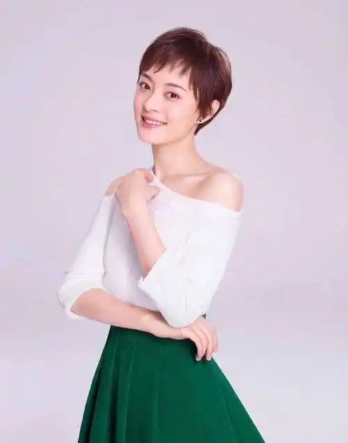 孙俪侧脸路透##孙俪乌云之上侧脸路透