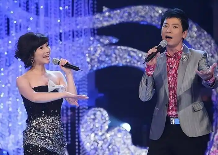 未嫁未娶的3位上海籍主持人,才貌双全,最小年纪都40岁_路易_戴军_王冠