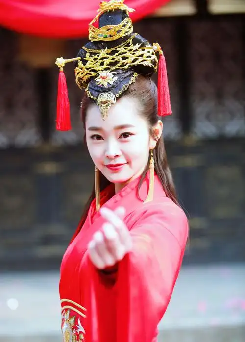 宋轶《逆袭之星途璀璨》人物剧照图片