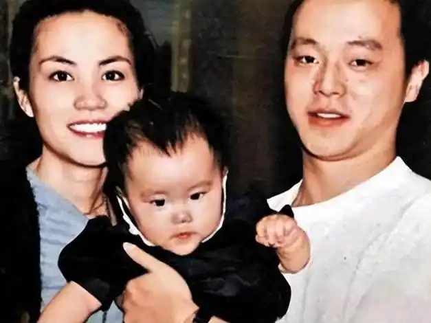 你看好窦靖童作为演员的未来吗?如果这部剧播出了,你会追吗?作者:钱小