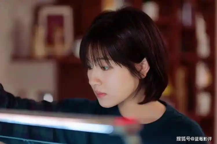 李兰迪新剧开播就被五星刷屏,观众的好评理由出奇一致!