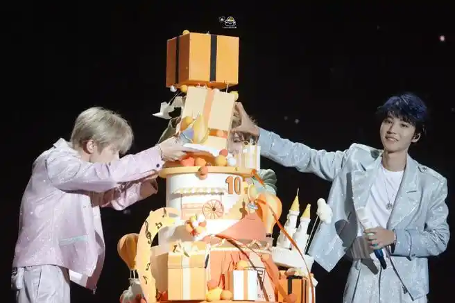 再来一块蛋糕90吧～#tfboys十年之约演唱会