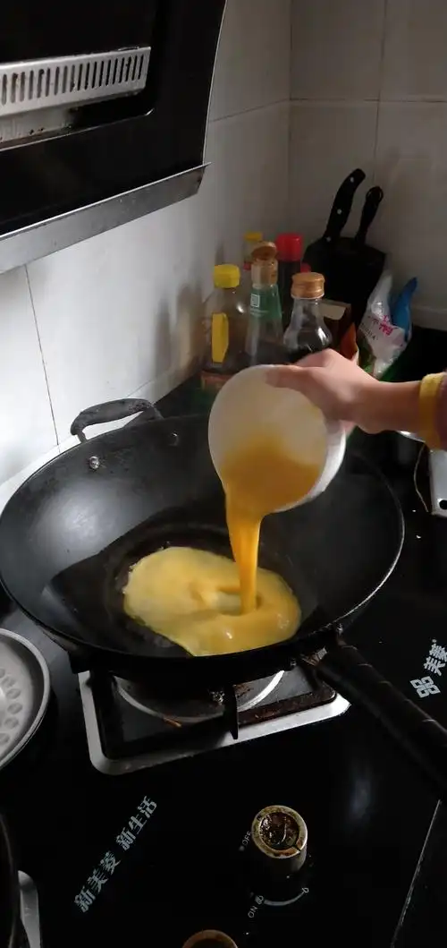 挑战第一次炒菜