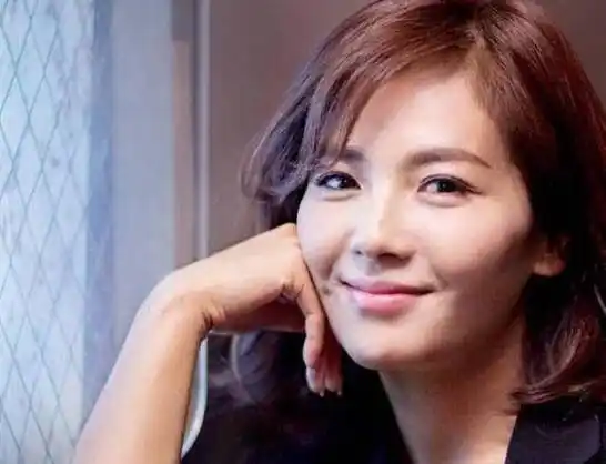 刘涛刚出道的时候,长成这般模样,跟现在完全不一样了