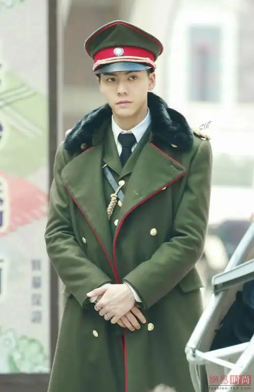 陈伟霆《老九门》里穿军装真的帅到报警(组图)