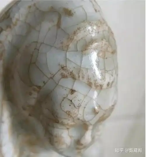 蟹爪纹为汝窑赢得宋五大名窑汝窑为魁之美誉