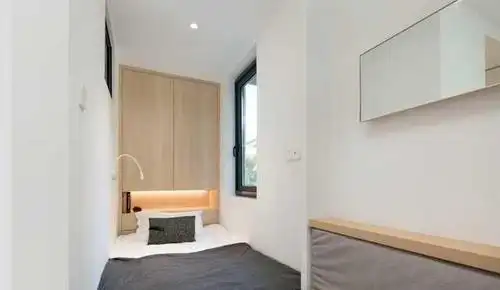 30平米老破小竟然改成了"两室一厅",还有办公区,太神奇了