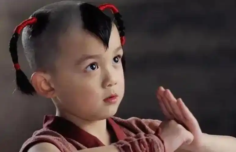 23岁吴磊拍亲热戏这一细节,打了多少内娱油腻男星的脸?