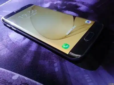 ram都是32g起,rom直接上8t ssd,电池坠吼是核电池,摄像头怎么也是全