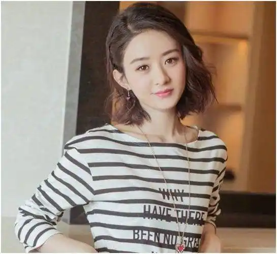 脸圆的女生不要乱剪头发,今年流行这几款卷发,时髦又显脸小|发型|圆脸