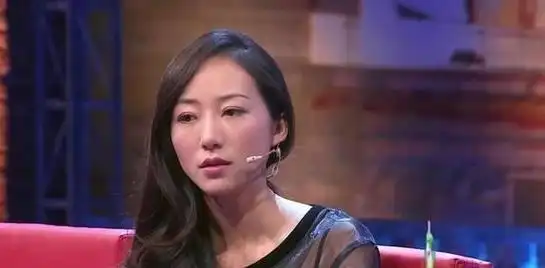 韩雪曝光丈夫身份背景深厚鲜为人知难怪大18岁都要嫁