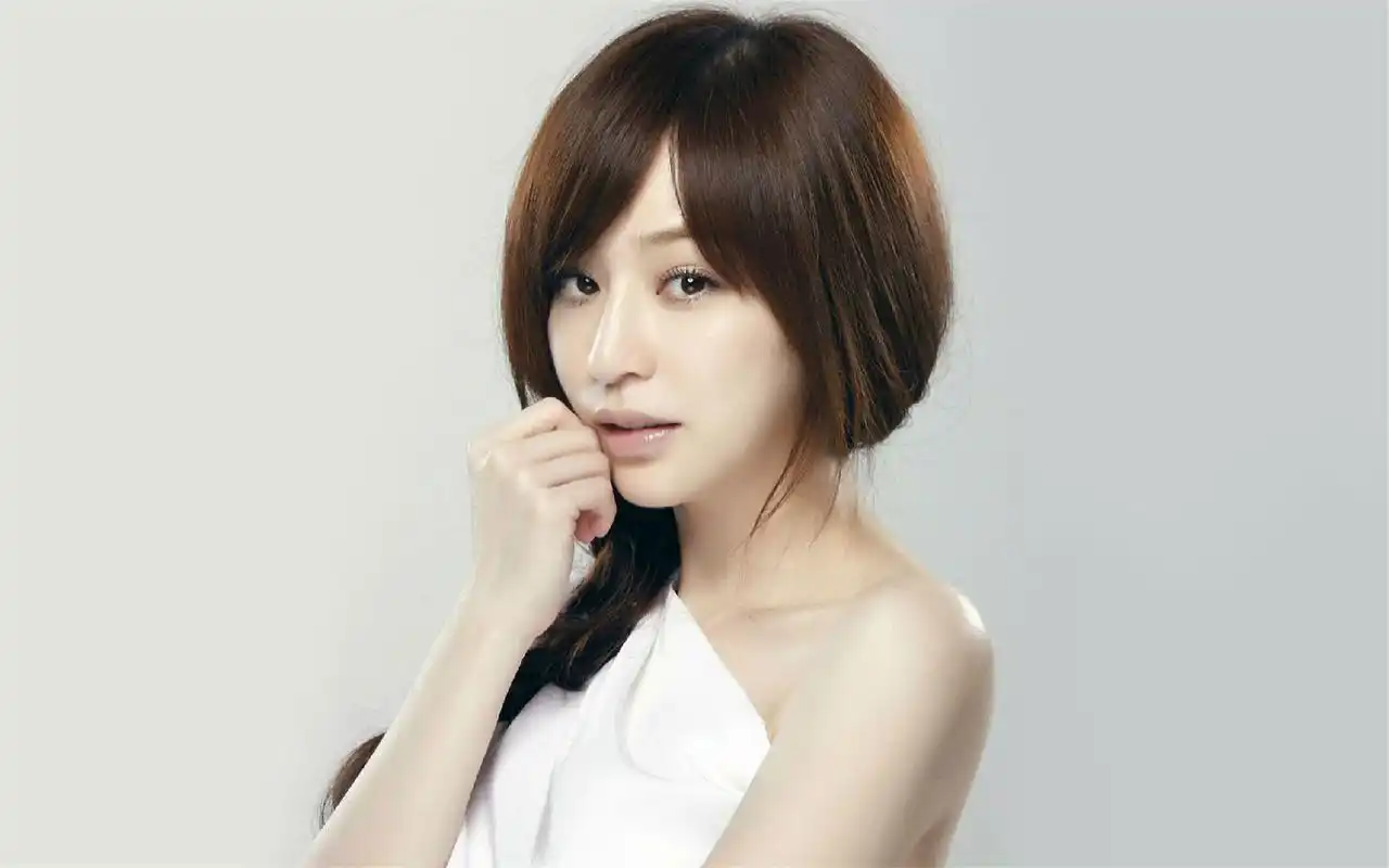 王心凌电脑桌面壁纸高清高清大图预览1920x1200_港台明星下载_美桌网