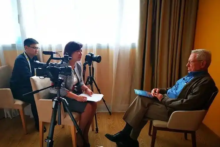 ohi访乔治萨多斯基互联网先行者们的黄埔军校