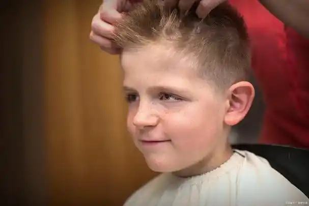 6~8岁小帅哥发型短发推荐