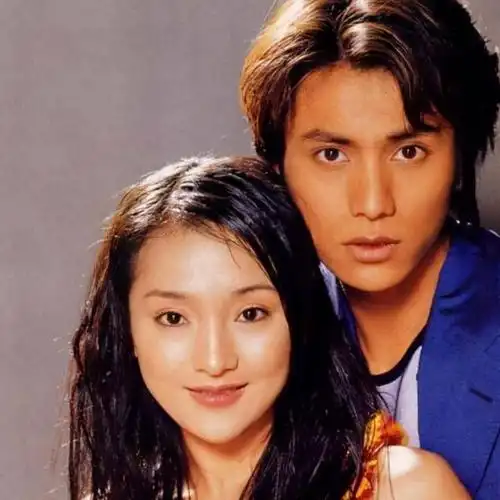 演员陈坤亲情爱情都有泪46岁仍单身将儿子照顾的很好