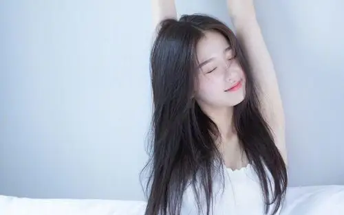 虞书欣清新甜美写真桌面壁纸