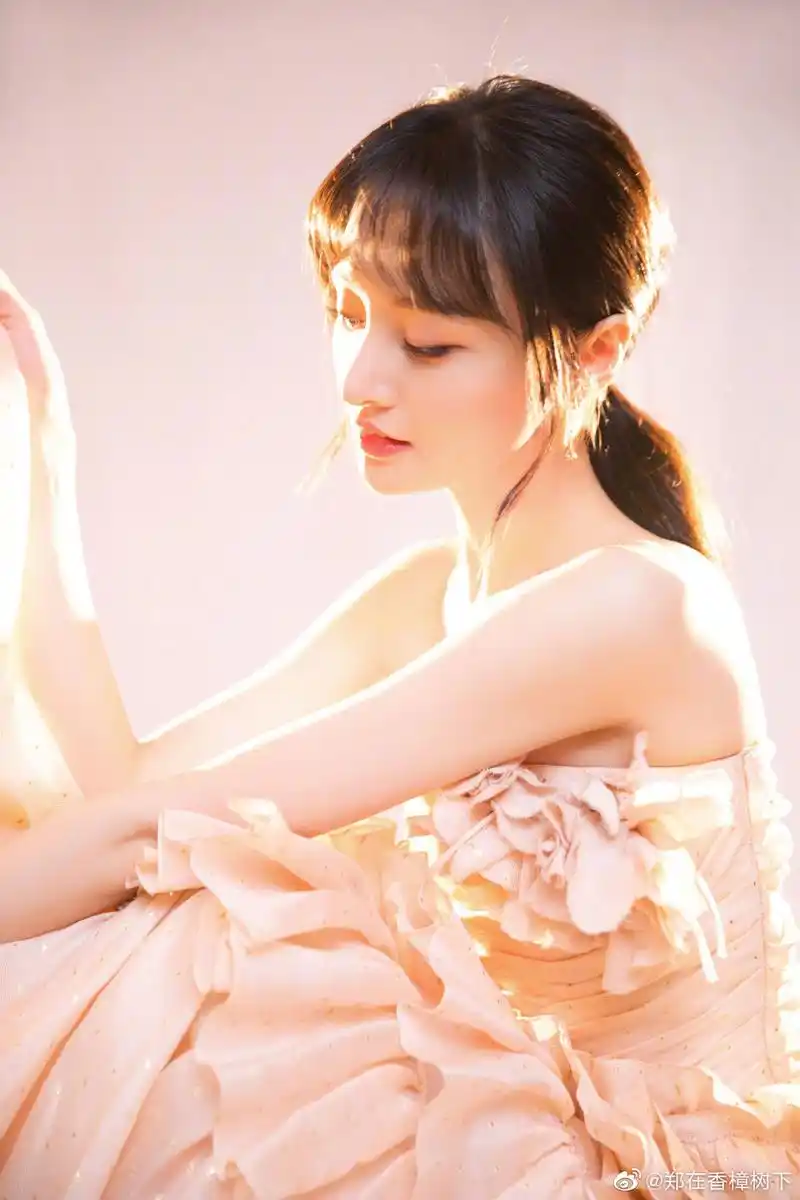 郑爽妹子超仙图片,这么好看的仙女,渣男们请自动远离