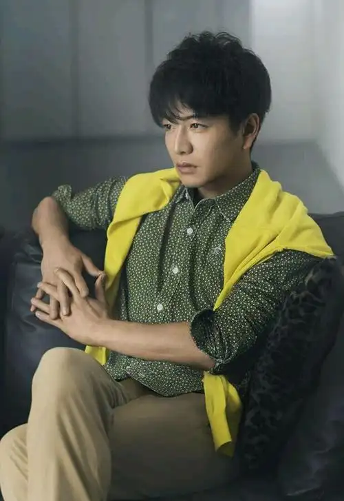 木村拓哉近照被曝光,竟回春20岁毫不油腻!